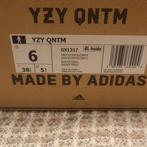BRAND NEW YZY QNTM